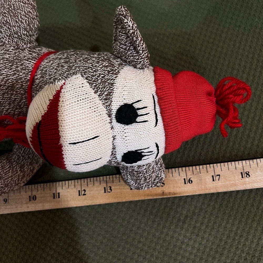 Maxx The Sock Monkey Stuffed Animal Plush Knit Heathered Brown Red Hat - Picture 7 of 7